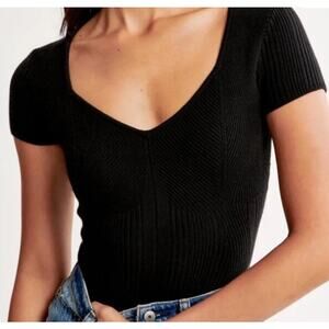 Abercrombie & Fitch Ribbed V-Neck Short Sleeve Bodysuit Black Medium Minimal